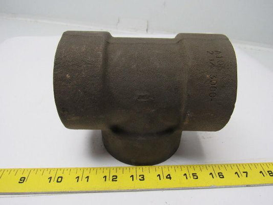 Anvil 2-1/2" High-Pressure Socket-Weld Steel Unthreaded Pipe Tee Class 3000