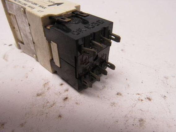 General Electric CR103dc211B Illuminated Lighted Push Button Switch Lot of 2