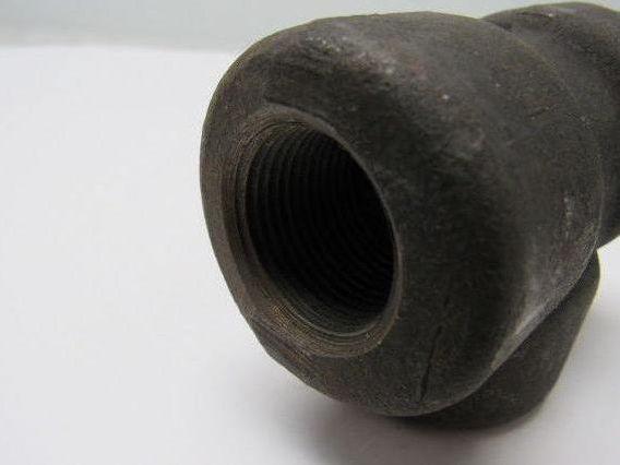 Penn 3/4" X 1/2" X 1/2" Forged Steel Threaded Pipe Reducing Tee