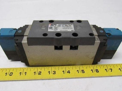 SMC VSS8-8-FHG-D-3EZ-V1 24VDC Pneumatic Air Solenoids Valve