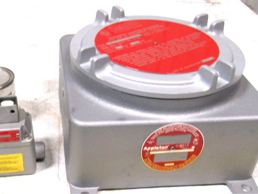 Dual-Lite 12XPB-75P Explosion Proof Emergency Lighting 12VDC Battery Unit