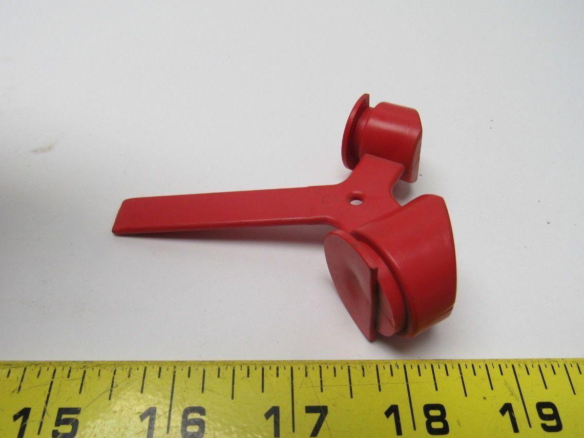 Brady 65691 Fuse Blockout Devices (Large)13/16", 1 1/16" Lot of 6