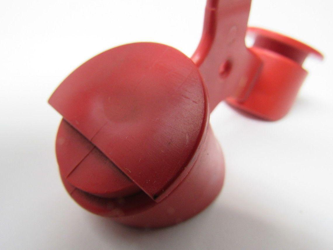 Brady 65691 Fuse Blockout Devices (Large)13/16", 1 1/16" Lot of 6