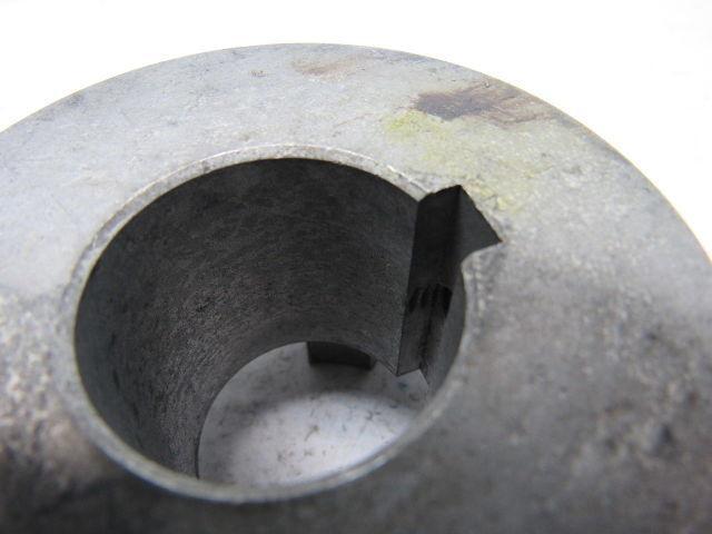 Magnaloy Coupling Model 400 1-1/4"x3/8" Coupling Hub