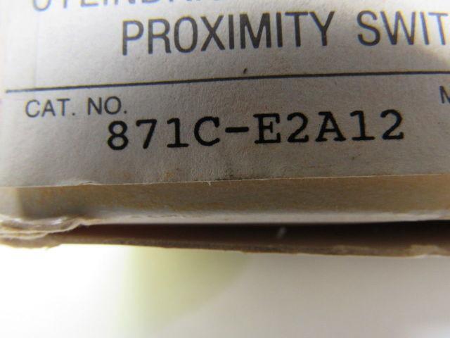 A-B Allen Bradley 871C-E2A12 Cylindrical Inductive Proximity Switch 48-132VAC