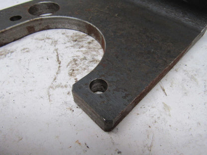 Graco C07-112 Mounting Bracket For Graco Pressure Compensating Valve