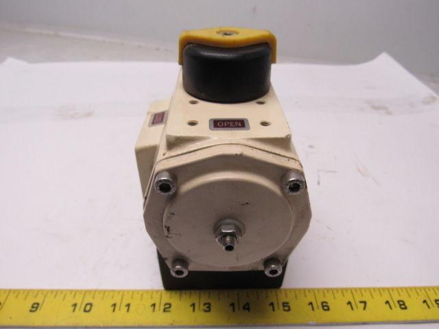 Hycon EDN25 Pneumatic Rotary Actuator  120psig max 1/4" npt ports