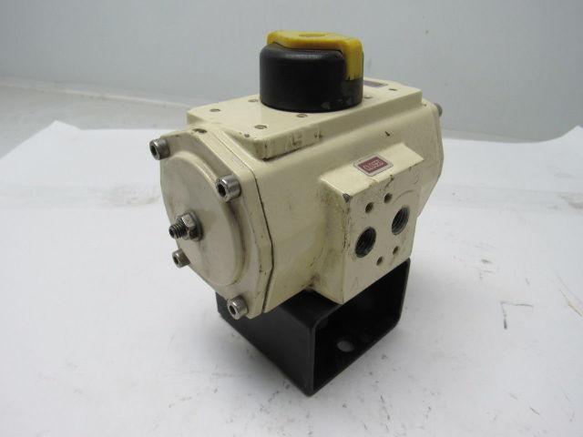 Hycon EDN25 Pneumatic Rotary Actuator  120psig max 1/4" npt ports