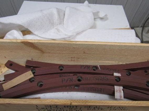 Babcock 7001538 E/EL 70 Coal Pulverizer Bottom Seal Ring w/1 Gate Opening 8 Pcs.