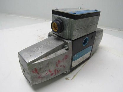 Eaton Vickers 435521 PA5DG4S4LW-012N-51 Hydraulic Solenoid Directional Valve