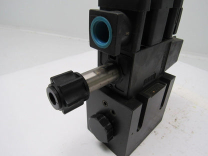 Parker Complete Mod D31VW20D4NYCF Pilot Valve Mod D1VW20DNYCF Hydraulic Valve