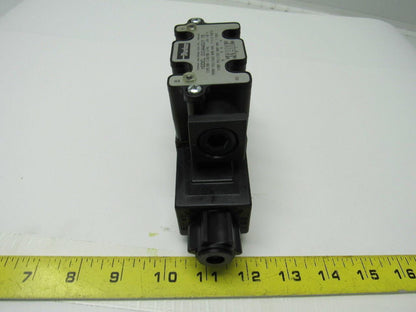 Parker D1VW4CVY 70 Hydraulic Directional Control Valve