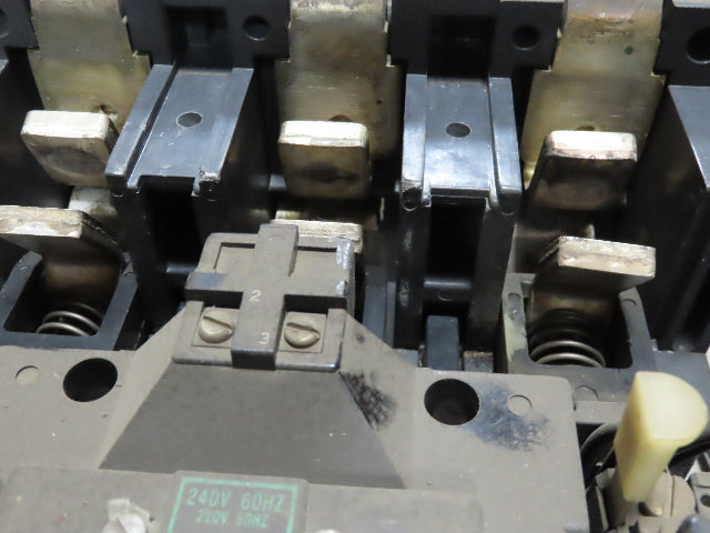 Allen-Bradley 709-F0A103 Series K Size 5 Starter Contactor