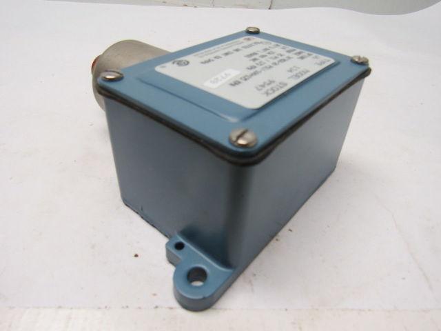GE General Electric  IC3500A140G2r032 Heat Sink 25A 600PIV