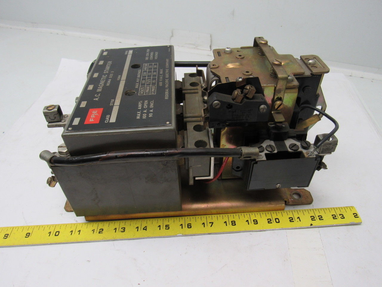 Federal Pacific Class 4204 Style BU33 Series B Size 3 Magnetic Starter600V 50 HP