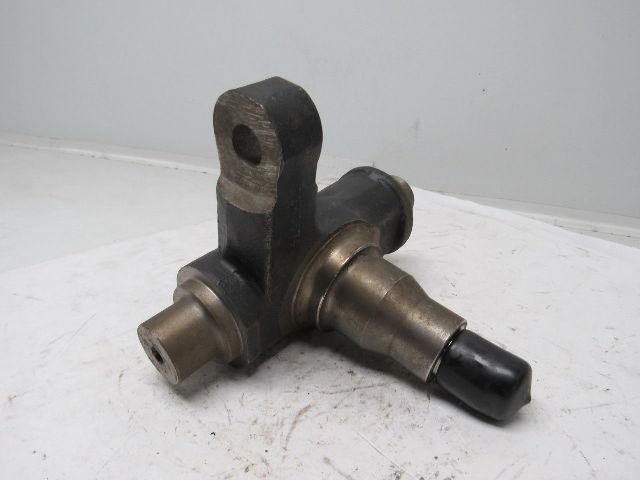 Left & Right Forklift Spindle 1-3/8" & 1-1/2" Knuckle 1-1/4-18 Male Lot of 2