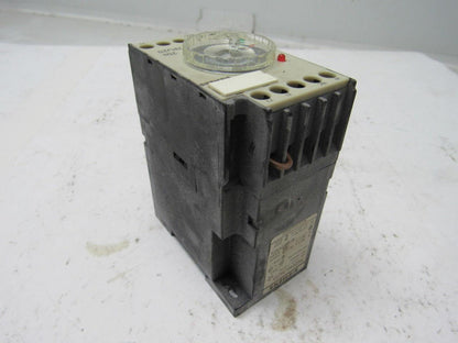 Siemens 7PU2040-7AJ33  Time Relay Surface Mount 1 Time Setting Range 2S TO 20S