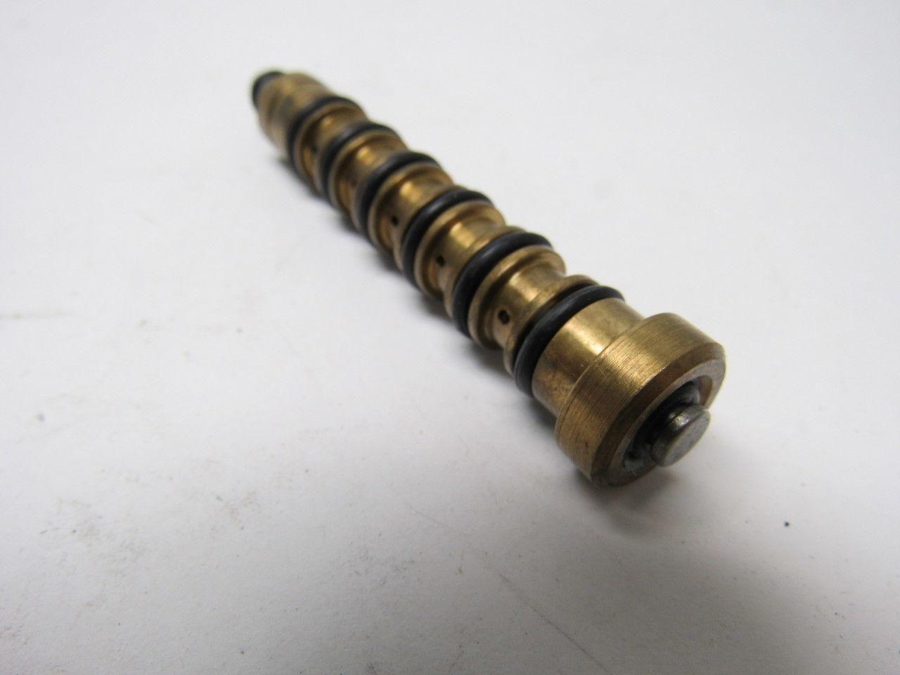 Warren Rupp Sandpiper 031-054-000 Pilot Valve W/ C- clip