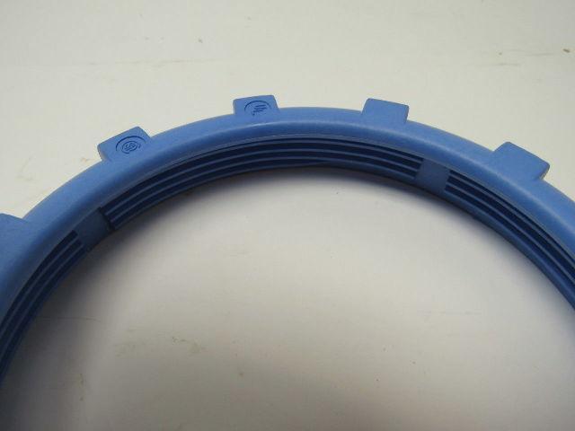 Thomas Betts Red Dot 232, 4-1/2 105D Plastic Conduit Bushing Box of 4