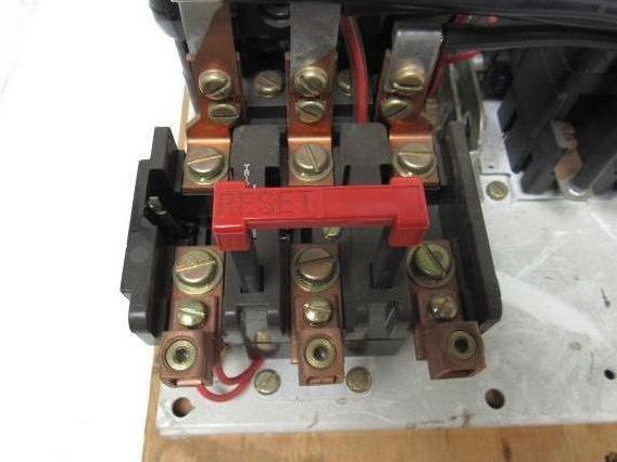 Square D 8736SE02 Series A Size 3 Reversing Starter 480V Coil 3 Pole