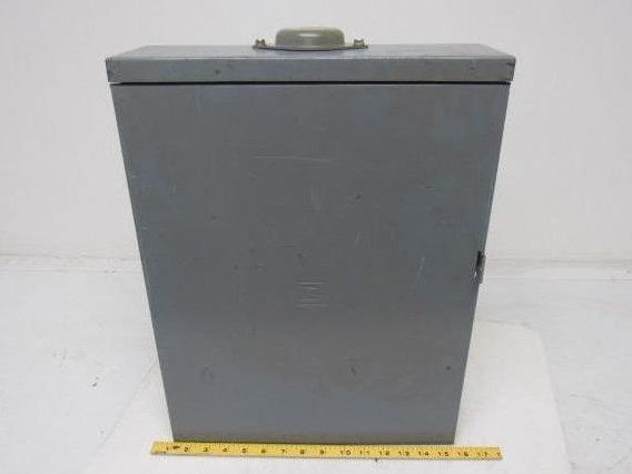 Square D BXH19RC Load Center Enclosure