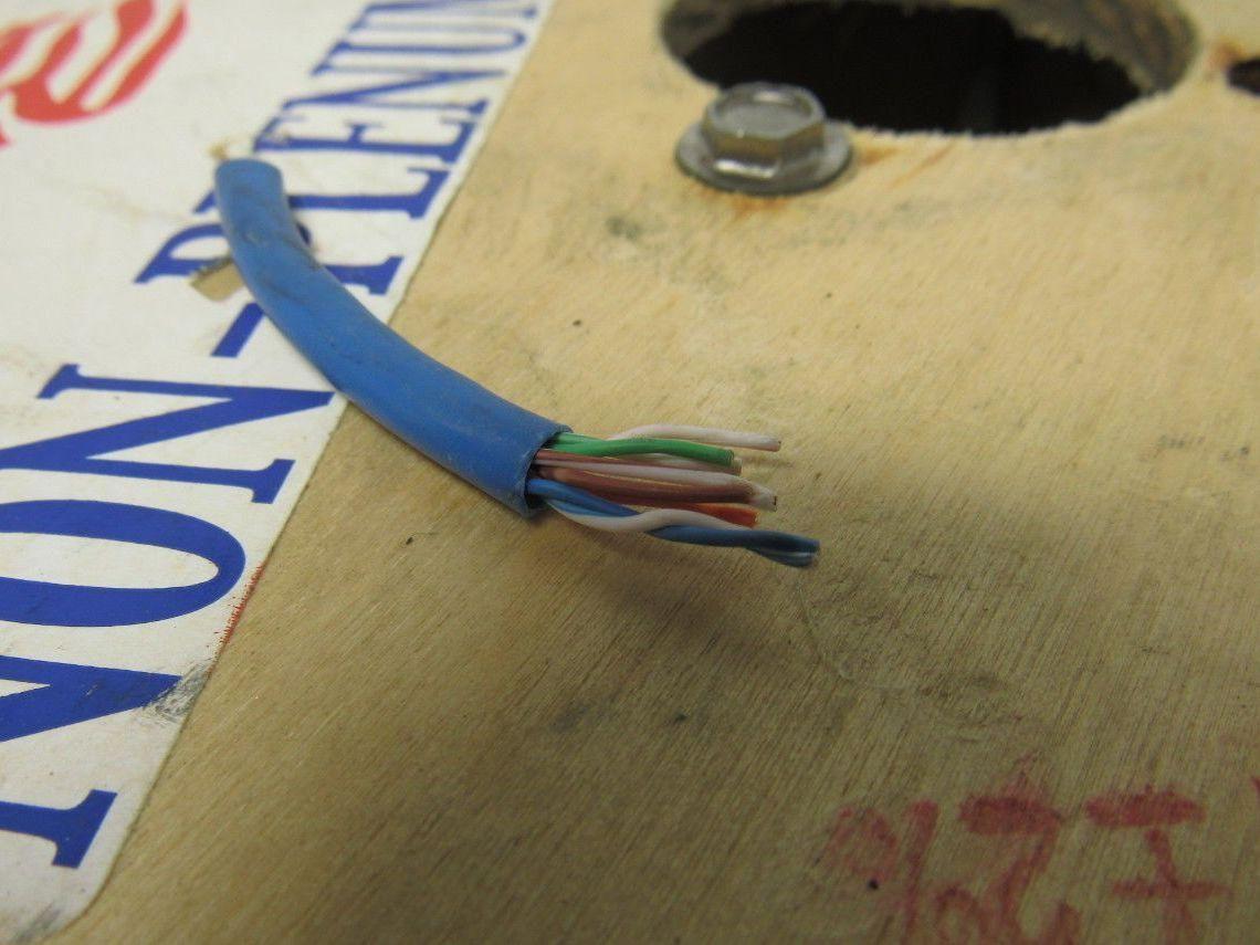 Mohawk M56167 MegaLan Cat 5E Cable Non Plenum Twisted Pair 24 AWG  337'