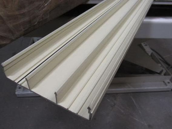 Panduit T3BEI6 T3 Raceway Base Ivory lot of 9 pcs (54ft total)