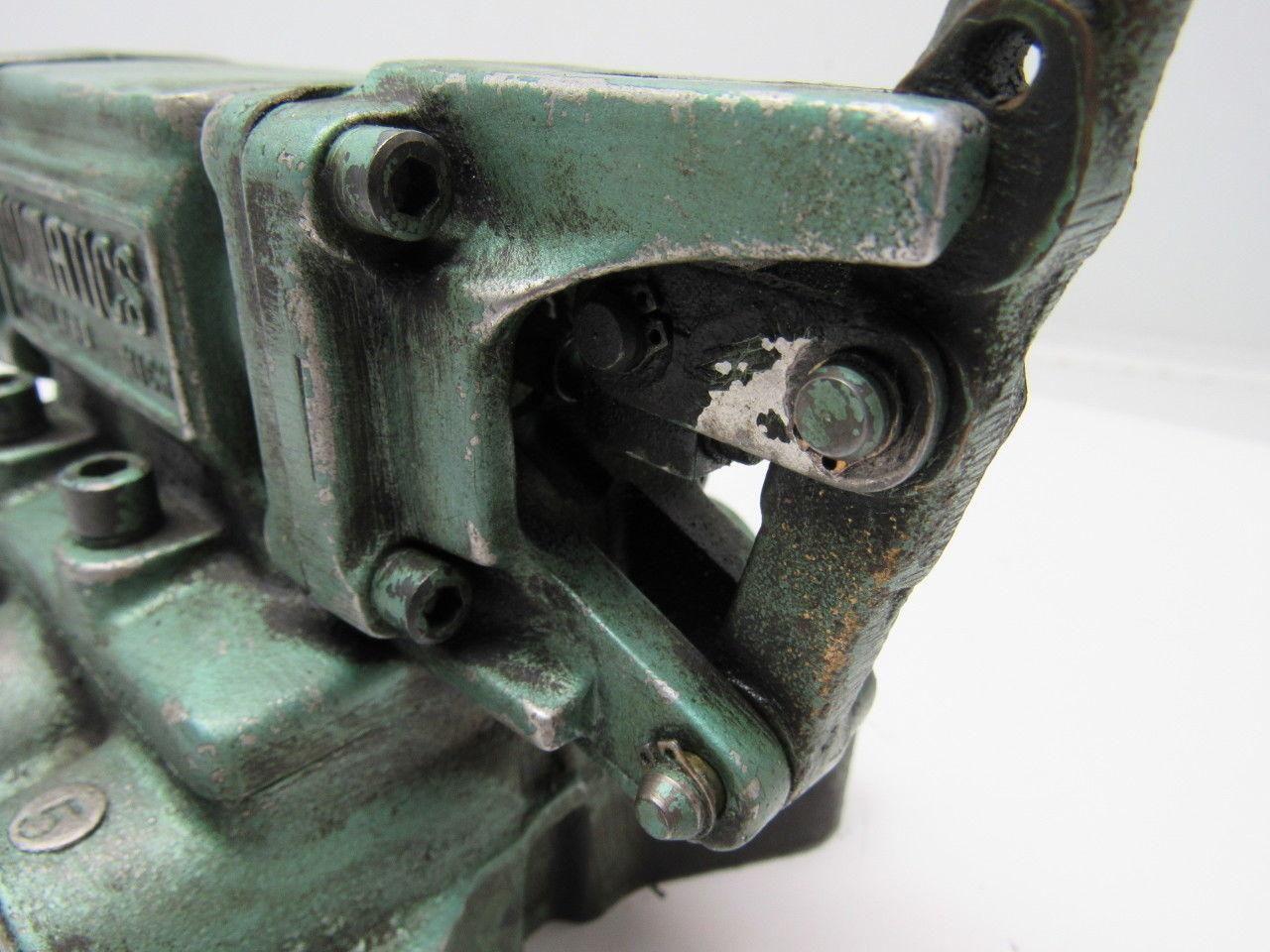 Numatics 4DPAL4SB Manual Hydraulic Valve 5-1/2" NPT Ports