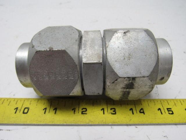 Parker S58 1-1/2" Hydraulic  Flare Union Connector Jic 24