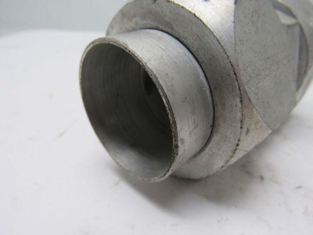 Parker S58 1-1/2" Hydraulic  Flare Union Connector Jic 24