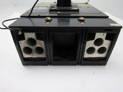 Square D MAL2680045M8002 2 Pole 800 Amp Circuit Breaker With MA11021 Shunt Trip