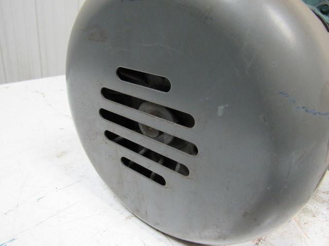 Reliance Electric 140DM16A 20.9:1 Gearbox Speed Reducer W/1.5 230/460V Motor