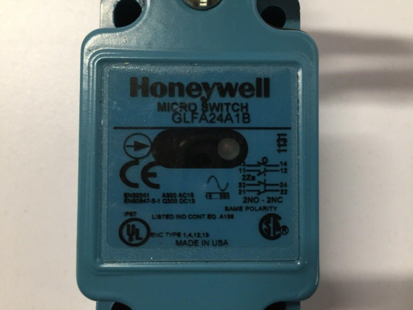 Honeywell GLFA24A1B Micro Limit Switch Roller Arm GLZ51B GLZ1AA