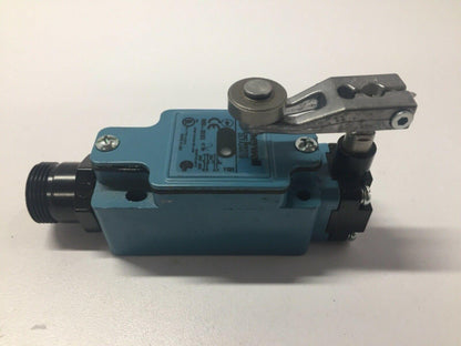 Honeywell Micro Limit Switch GLFA24A1B GLZ51B GLZ1AA Roller Arm