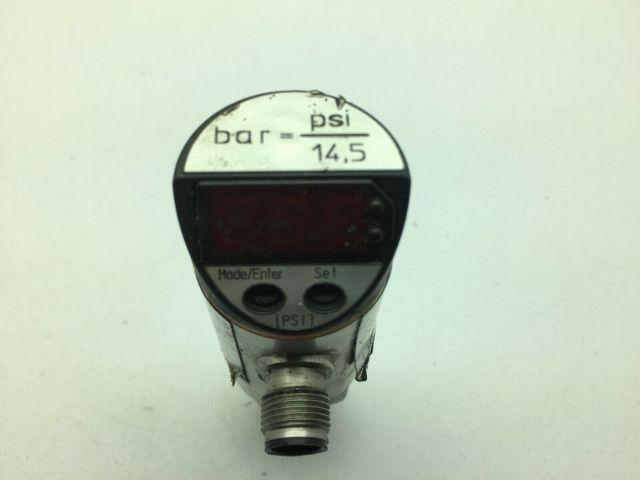IFM Efector PY7726 Pressure Sensor Transducer 12121A 30 psi 24vdc