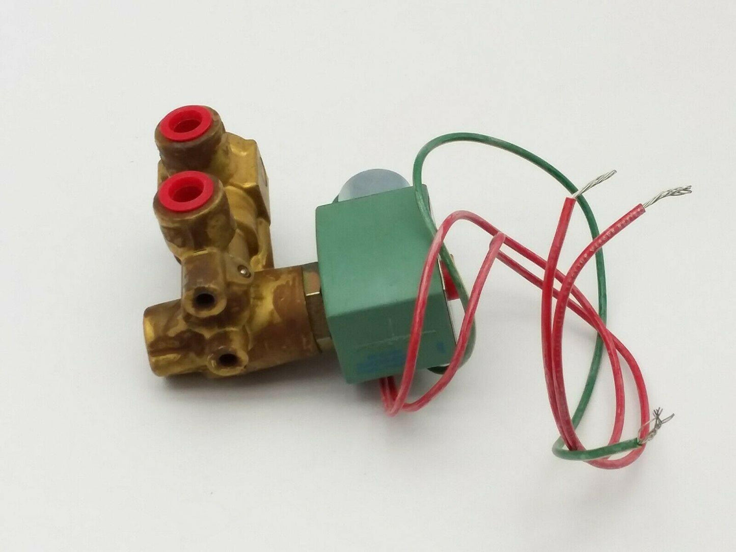 Asco Red Hat 8321G3 Solenoid Valve 1/4" NPT 3 Way 120V Coil