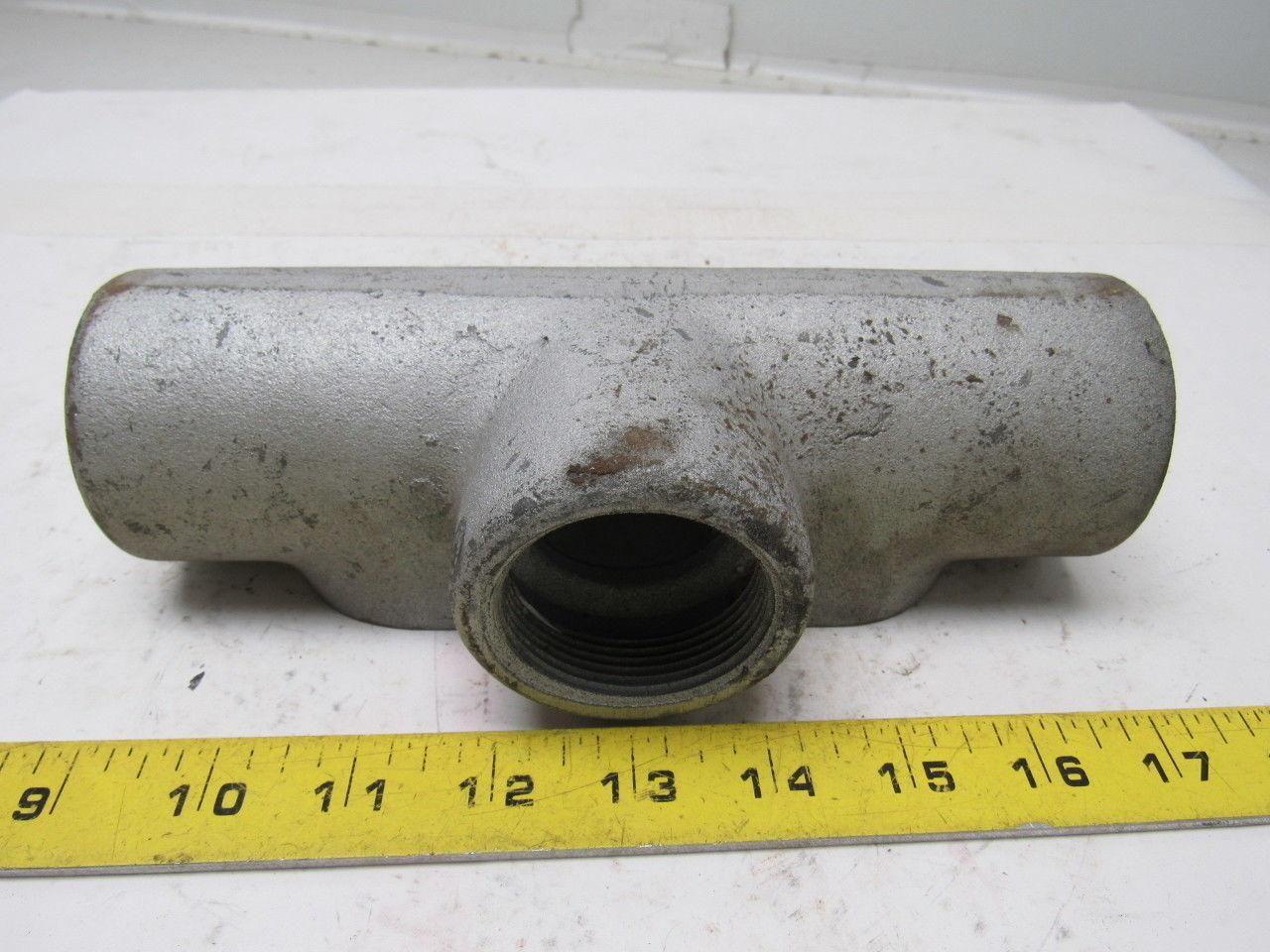 Crouse-Hinds T57 1-1/2" Conduit Outlet Body Lot of 8
