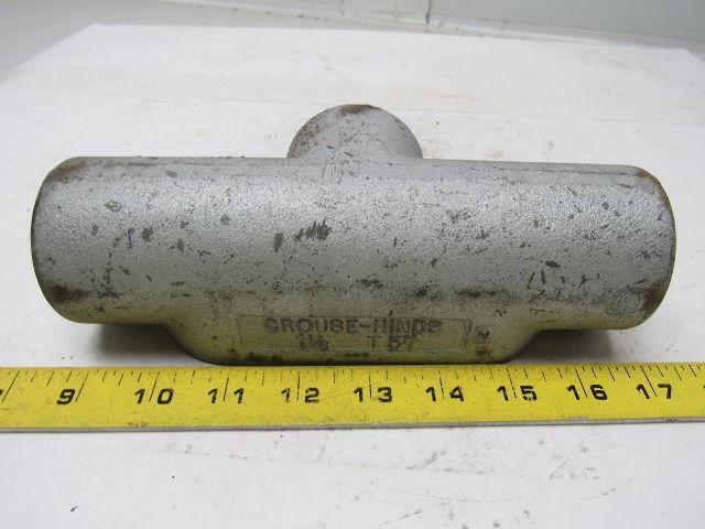 Crouse-Hinds T57 1-1/2" Conduit Outlet Body Lot of 8