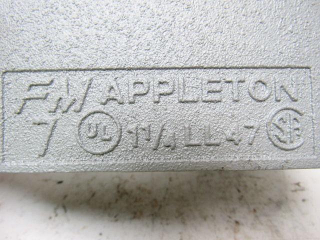 Appleton LL47 1-1/4" Rigid Conduit Outlet Body Lot 0f 7
