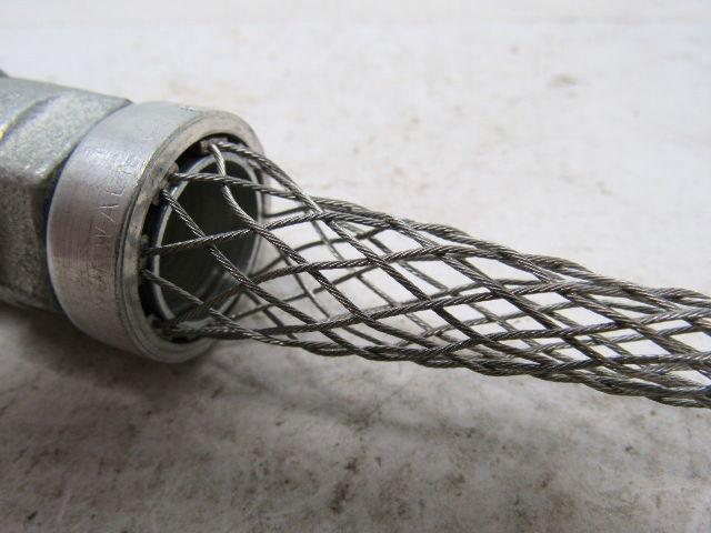 Bryant FC38 Cable Strain Relief 1/2" Straight Male Connector Lot of 4