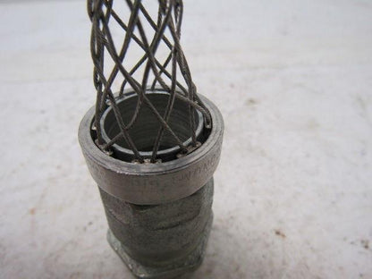 Bryant FC38 Cable Strain Relief 1/2" Straight Male Connector Lot of 4