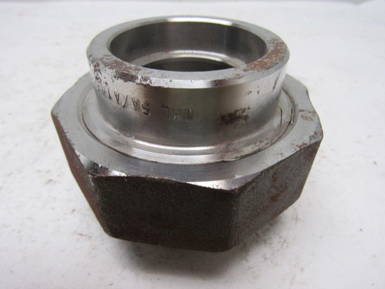 CL3-09720 1-1/2" class 3000 forged steel socket weld pipe union