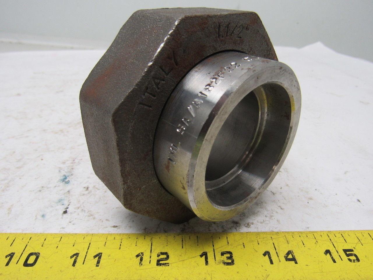 CL3-09720 1-1/2" class 3000 forged steel socket weld pipe union
