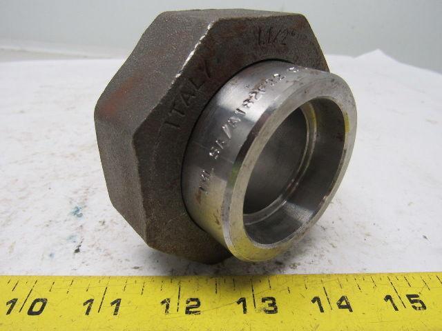 CL3-09720 1-1/2" class 3000 forged steel socket weld pipe union