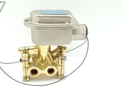 Asco Red Hat NS831654 Solenoid Valve 3/8" NPT 120V New