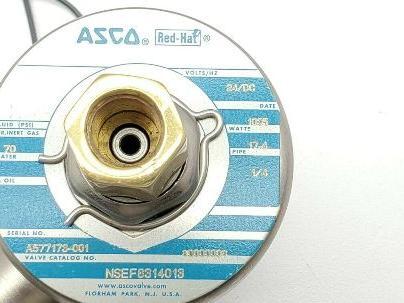 Asco Red Hat NSEF8314013 Solenoid Valve 1/4" NPT 24 vdc New