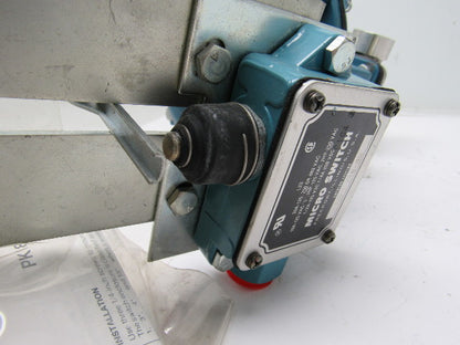 Dia-Flo .75-2474-R2-34-3112 3/4" Weir Diaphragm Valve Alloy 20 Socket Weld