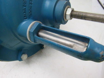 Dia-Flo 015-2538-03325-00M 1-1/2" Weir Diaphragm Valve Polypropylene Lined