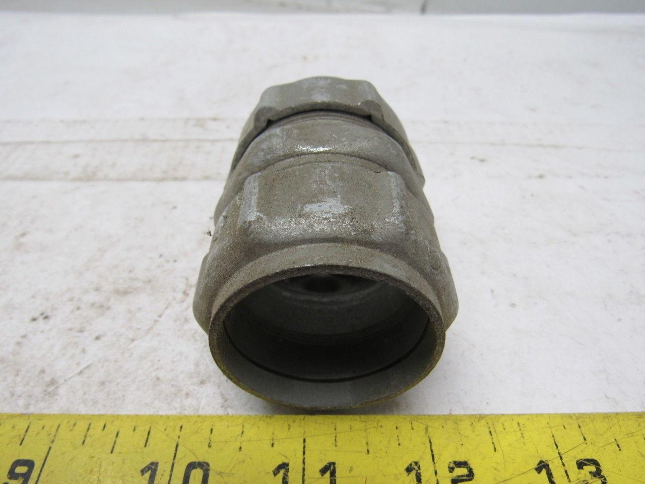 1-1/4 steel compression EMT coupling union