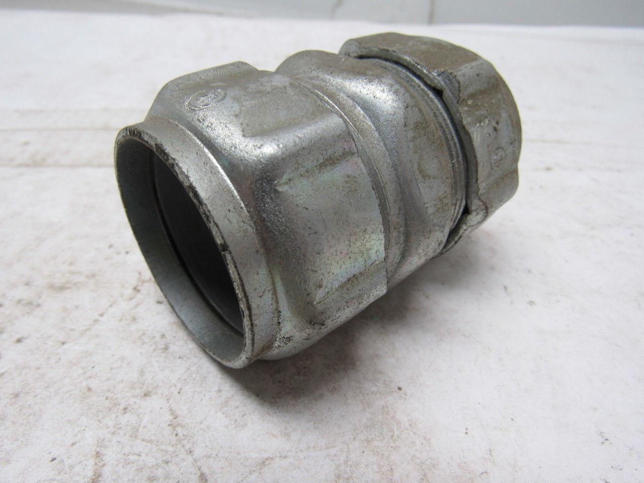 1-1/4 steel compression EMT coupling union